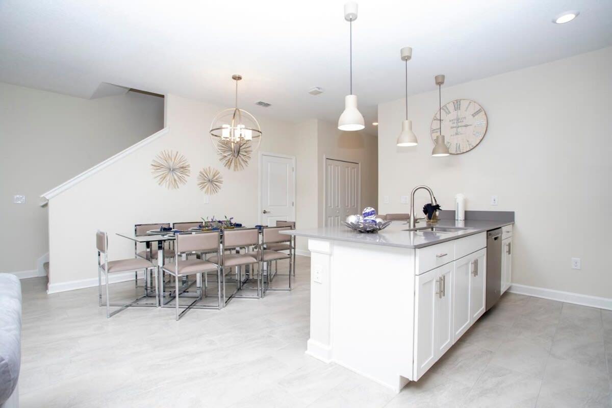 Stunning 5 Bd W/ Pool Close To Disney 8955 كيسيمي المظهر الخارجي الصورة