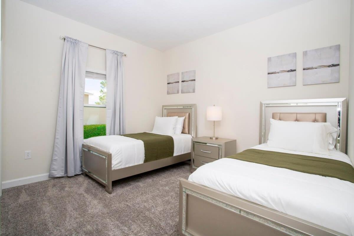 Stunning 5 Bd W/ Pool Close To Disney 8955 كيسيمي المظهر الخارجي الصورة
